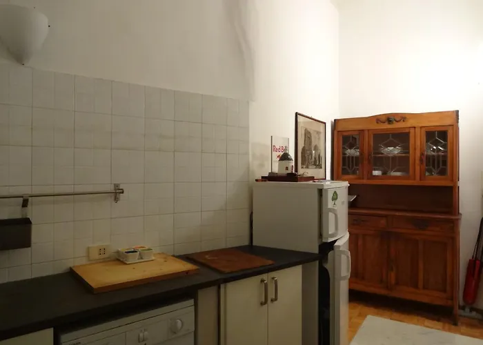 Il Vicolo Di Trastevere Roma